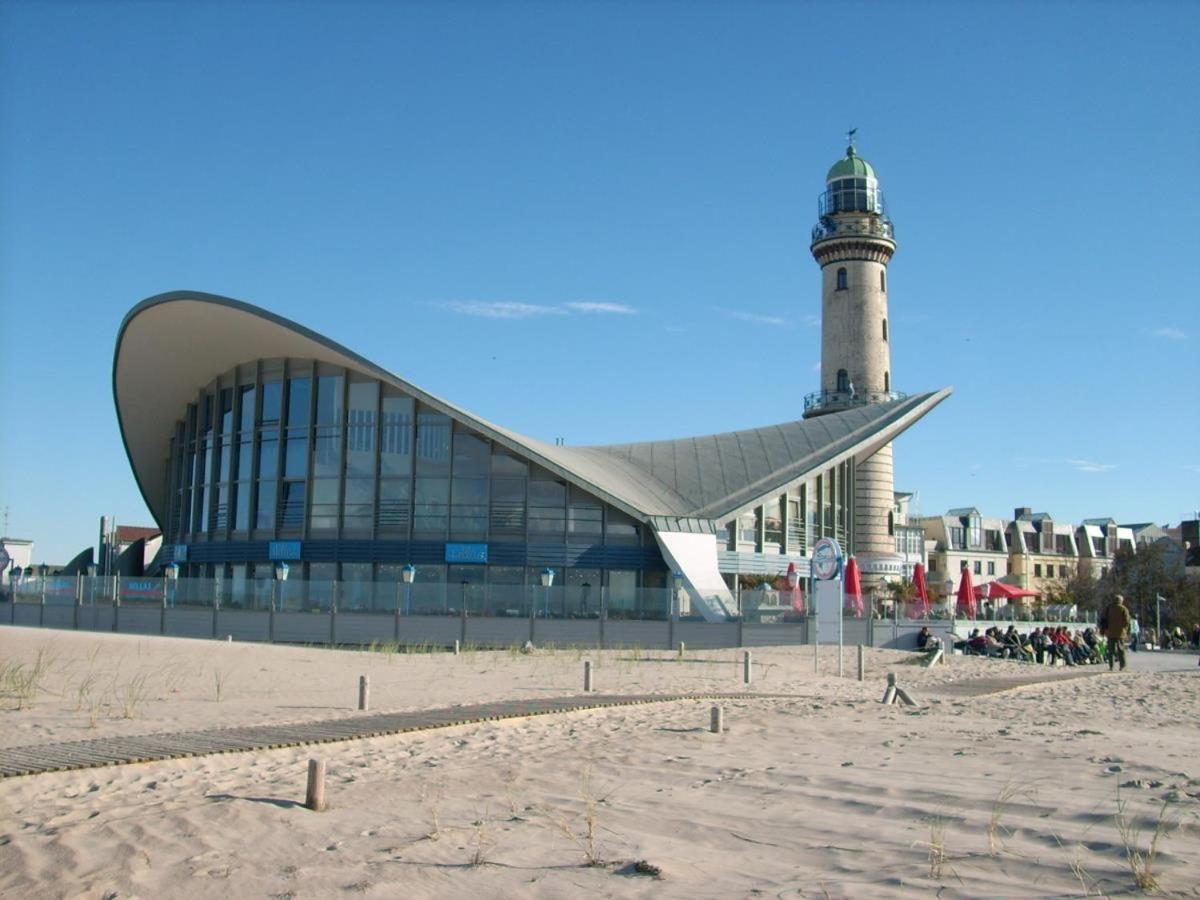 Haus Vier Freunde, Vincent Apartment Rostock Bagian luar foto